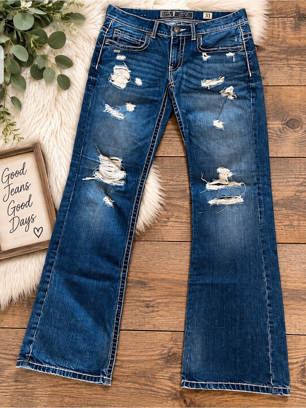 BKE Carter Distressed Jeans Size 31 (707)
